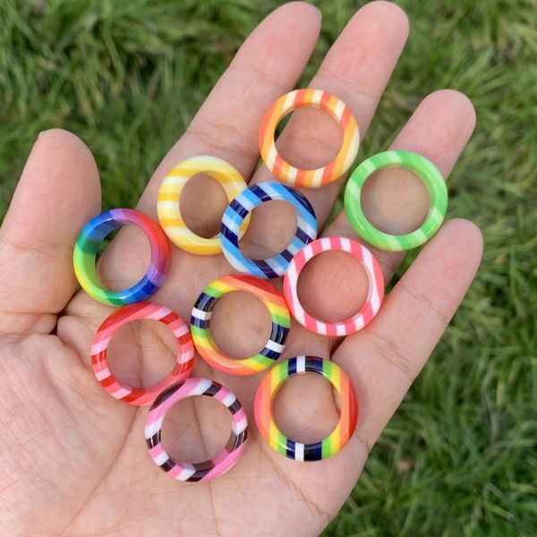

cluster rings transparent resin acrylic rhinestone for girl colourful geometric circle stripe ring ins party gifts 2021, Golden;silver