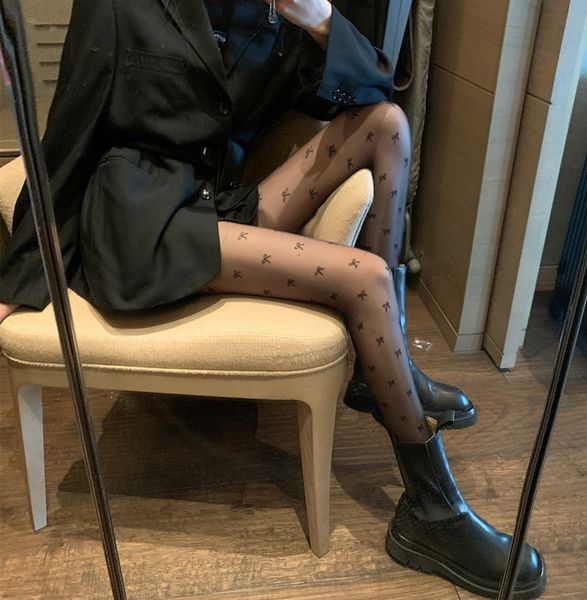 

2021 english alphabet net summer instyle women's thin bottom socks, Black;white