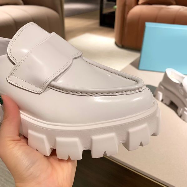 

women dress sandals wedding party shoes leather scarpe retro platform loafers sandal chaussures business loafer with bee social black sneake
