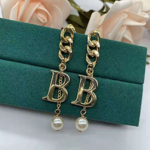 

design jewelry letter twisted piece chain pearl earrings 2021 brass plated 18k earrings 925 silver needle