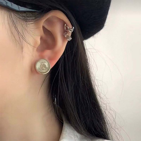 

luxury quality charm dangle small round shape stud earring with white resin part beads and diamond in 18k gold plated for women jewelry gift, Silver