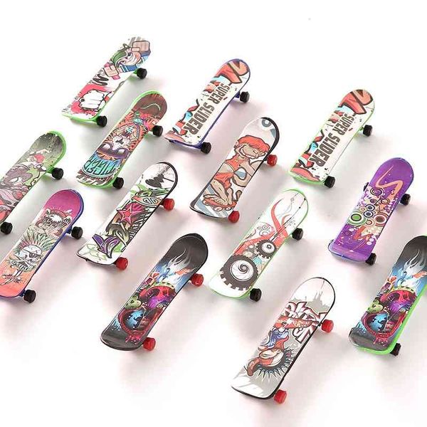 

creative fingertip plastic finger skateboard deskdecompression toy sports gift