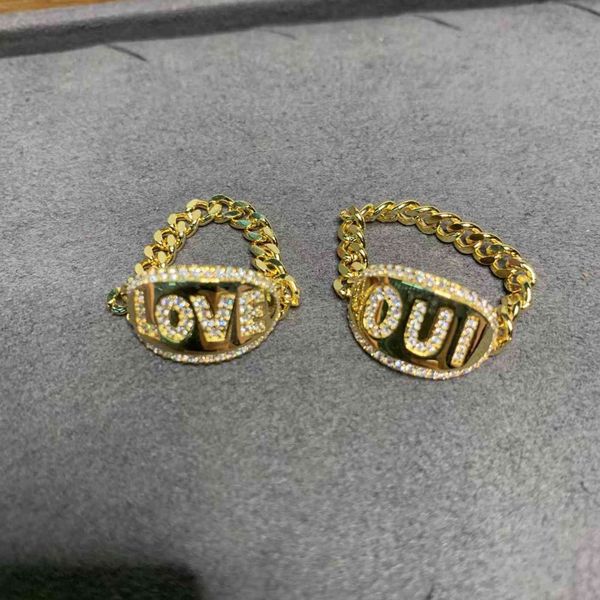 

family a's oui chain ring female love is designed by a small number of oval s, Silver