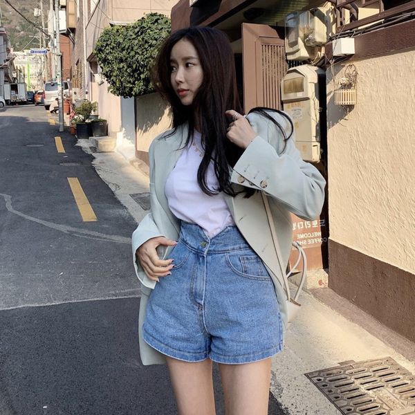 

Women's Jeans of the south Korean act as purchasing agency wide-brimmed tall waist washed blue denim shorts a word pants H6KK
