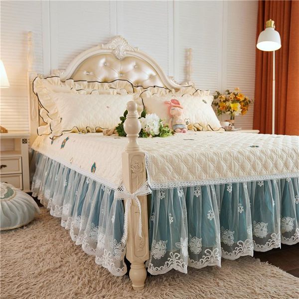

bedding sets european-style lace bed skirt quilted girl princess style dress with vents bedspread