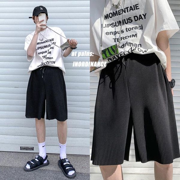

men's shorts summer pleated fashion black white casual men streetwear loose ice silk mens hawaii beach, White;black