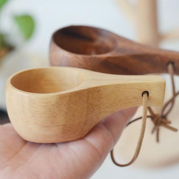 Finlandia Kuksa Tazza da caffè portatile Gomma Manico in legno Corda di pelle bovina Succo di latte Tazza di piccola dimensione 10 * 5 * 3,5 cm