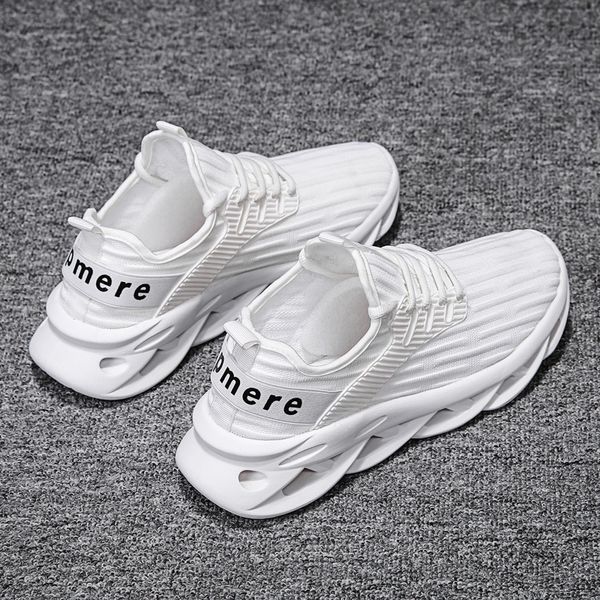 

2021 sports running shoes men's fashion casual outdoor breathable mesh black white blue sneakers trainers