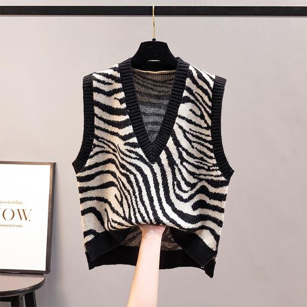

women's vests vintage v-neck sleeveless sweater vest jacket women 2021 winter corrugated stripe casual loose split pullover, Black;white