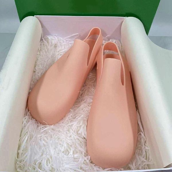 

prova perfetto fashion 2021 summer candy color rubber shallow flat women's sandals outdoor leisure solid jelly shoes, Black