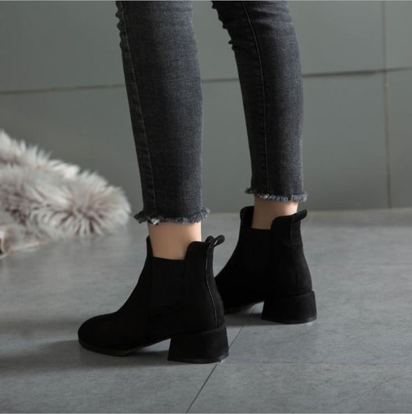 

boots 2021 autumn/winter for women's suede root sleeve european and american large single, Black