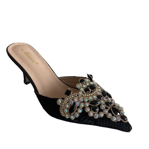 

slippers 2021 spring sweet and comfortable leisure diamond pearl high heel baotou women's sandals, Black