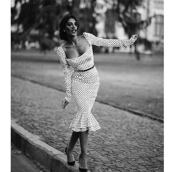 

casual dresses black long-sleeved dress women's autumn white polka dot office slim with a word collar fishtail (without belt), Black;gray