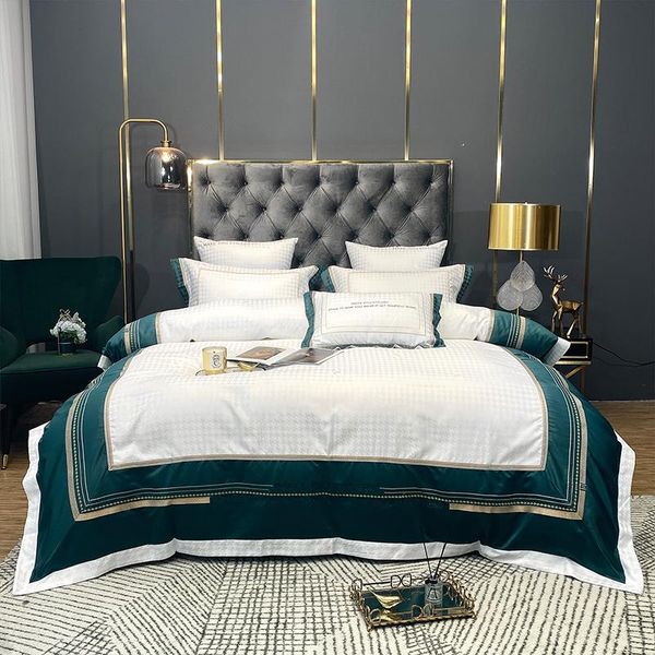 

bedding sets 2021 satin jacquard embroidery bed set double  king size duvet cover sheet pillowcase 4pcs