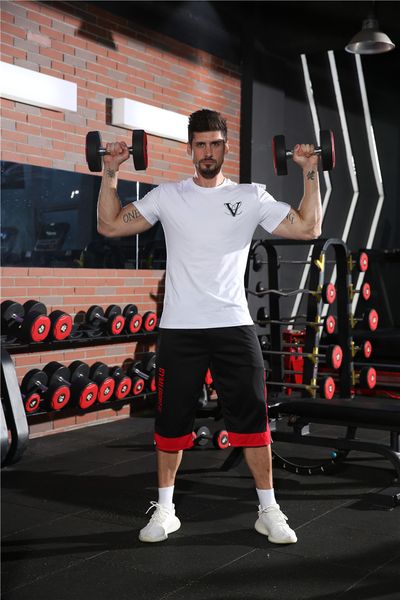 

men's pants spring and autumn will see male sports trend fashion fitness training night running reflexive breathing shorts, Black