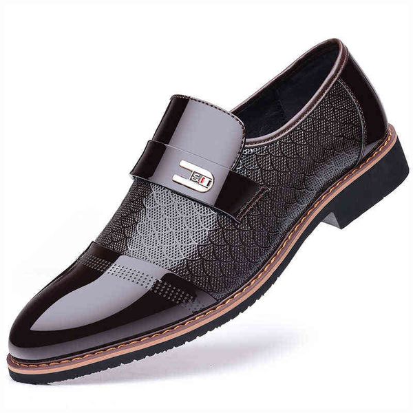 Sapatos de vestido Novo 2022 homens elegantes de couro preto escala de peixe padrão casamento casamento para escritório calçado masculino 220223