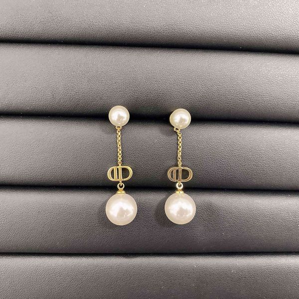

d family new pearl earrings cd letter net red anti allergy, Golden