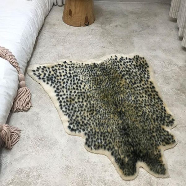

imitation leopard animal printed design carpet durable soft faux fur bedroom rugs for living room home decor 90x110cm carpets