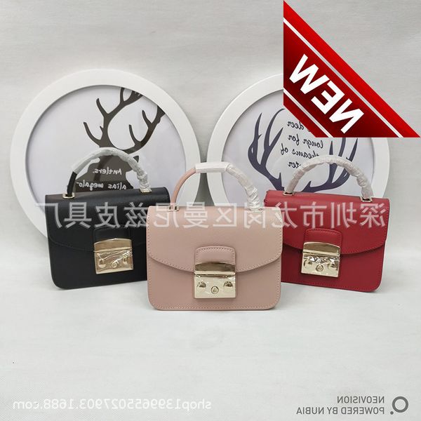 

f family's new mini hand-held crossbody headcoat leather lock solid versatile handbag in 2020