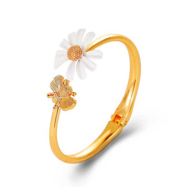 

new little daisy bracelet for women flower bee animal necklace asymmetric adjustable buckle bracelet women's jewelry party q0719, Black
