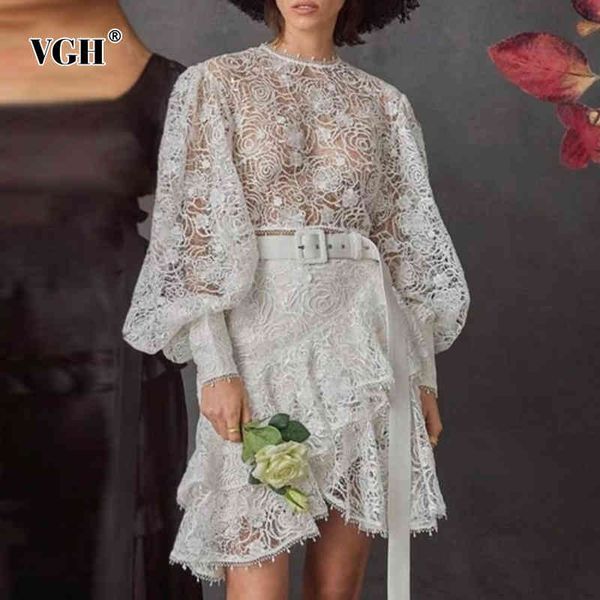 

vgh patchwork lace two piece set for women o neck long sleeve short high waist skirt sashes sets female fashion new 210421, White
