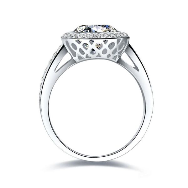 

cluster rings round brilliant style diamond wedding engagement ring platinum 950, Golden;silver