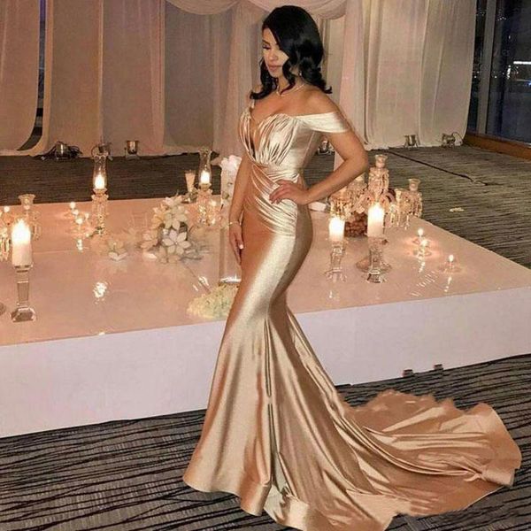 Şampanya Mermaid Elbiseler Akşam 2021 Seksi Kapalı Omuz Korse Pleats Saten Mahkemesi Tren Dubai Örgün Parti Balo Abiye Yousef Aljasmi