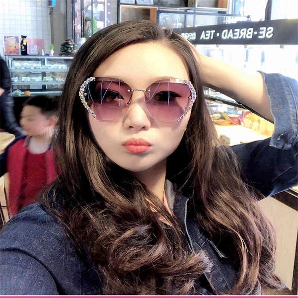 

sun glasses 2021 new women's sunglasses with diamond glasses, White;black