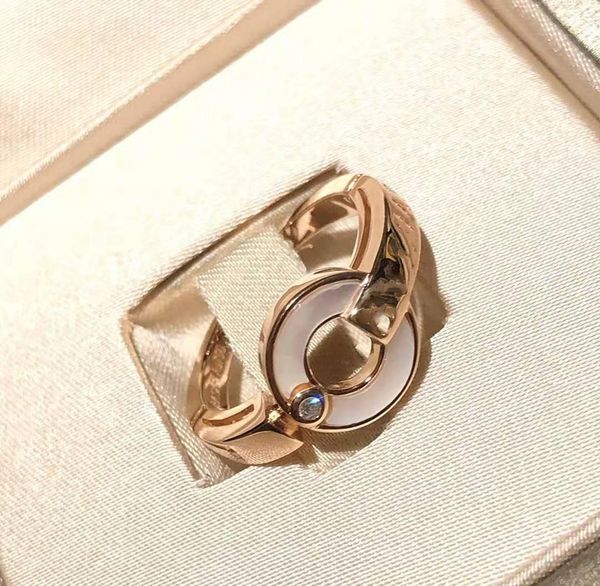 

fashion classic disc white shell diamond letter ring ladies charm jewelry luxury rings exquisite packaging gift box, Silver