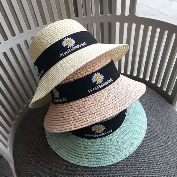 

children's straw hat sunshade summer parent child black small chrysanthemum go out sunscreen round basin, Yellow