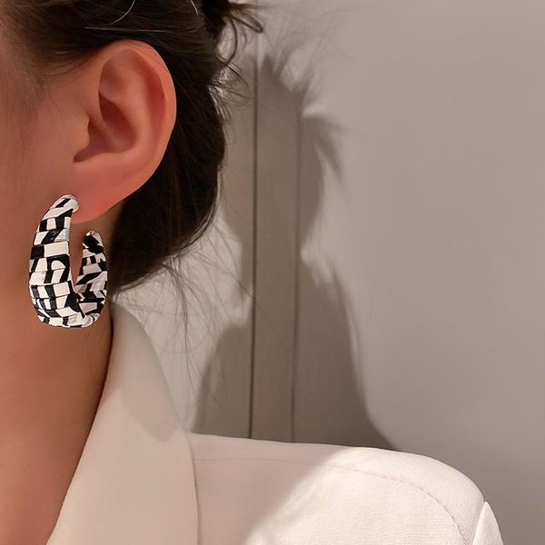 

bangle c-shaped leather black and white striped fashion earrings for women girls simple classic temperament earring trendy jewelry