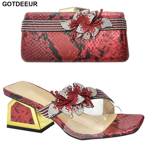 

dress shoes 2021 fashion wedding bride italian ladies and bags to match set decorated with rhinestone high heels sexy, Black