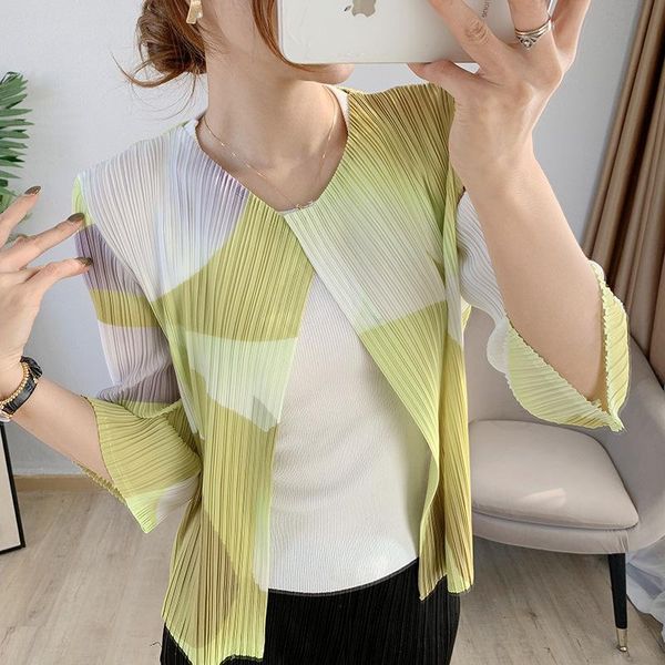 

women's jackets superaen printed small coat 2021 summer cardigan slim air-conditioned outside for women, Black;brown
