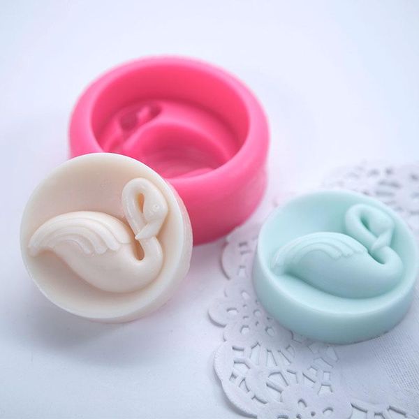 

craft tools bird design mini silicone soap mold round shape handmade molds mould