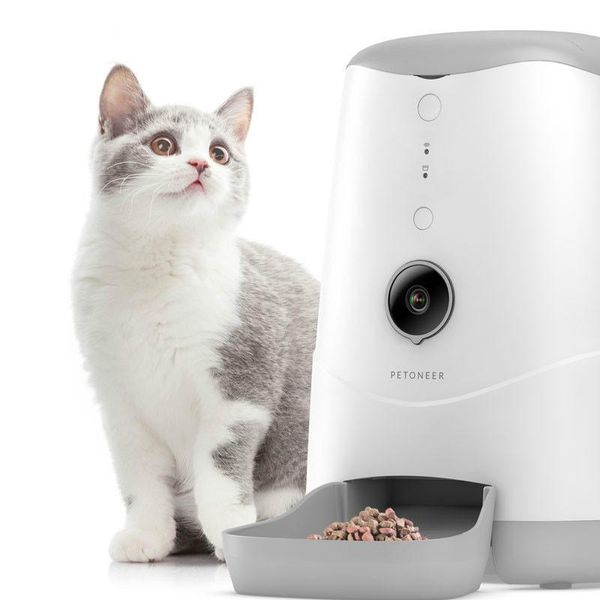 

automatic pets feeders with app control and 120 wide-angle hd night vision smart comedero gato mascotas camera for cats dogs cat bowls &