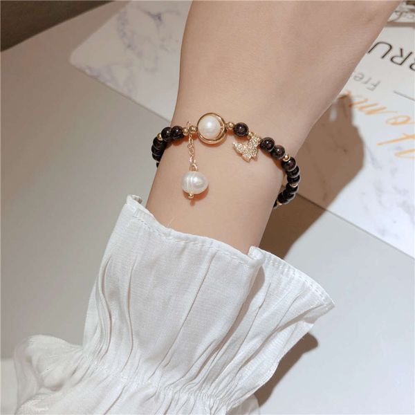 

korean version garnet simple micro inlaid butterfly bracelet production, Black