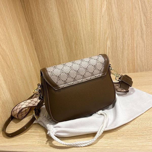 

new 1955 design wide shoulder saddle bag single diagonal span handbags