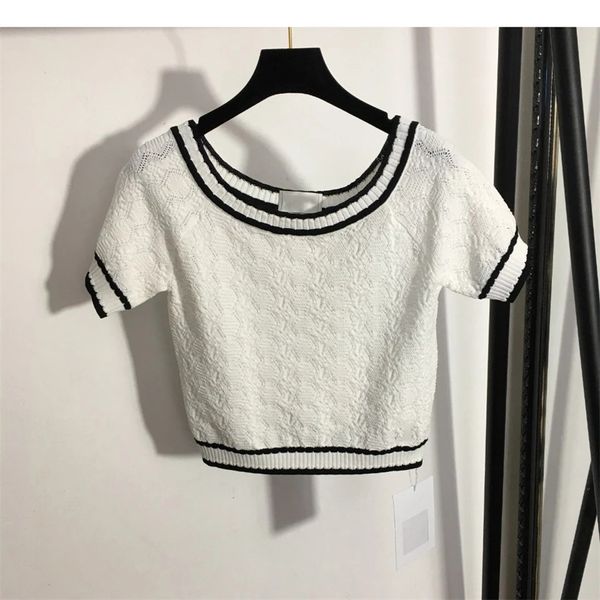 Womens Knits Tees Designer Tops Moda Carta Padrão Mulheres Preto Branco Blusa Verão Manga Curta Tripulação Pescoço Respirável T-shirt Casual