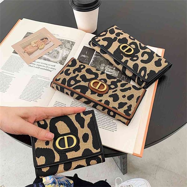 

leopard print fashion small wallet girls' buckle folding long wallet handbag, Red;black