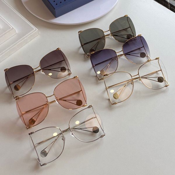 Mode Frau Sonnenbrille G0252S personalisierte große Rahmen Einkaufsbrille Spiegel Beine Schwanz Mosaik Perle super schöne UV400 Schutzgürtel Box