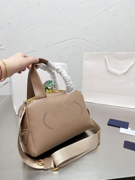 

designers mens briefcase busines sacoche shoulder bags messenger bag men crossbody purses cowhide portable handbags