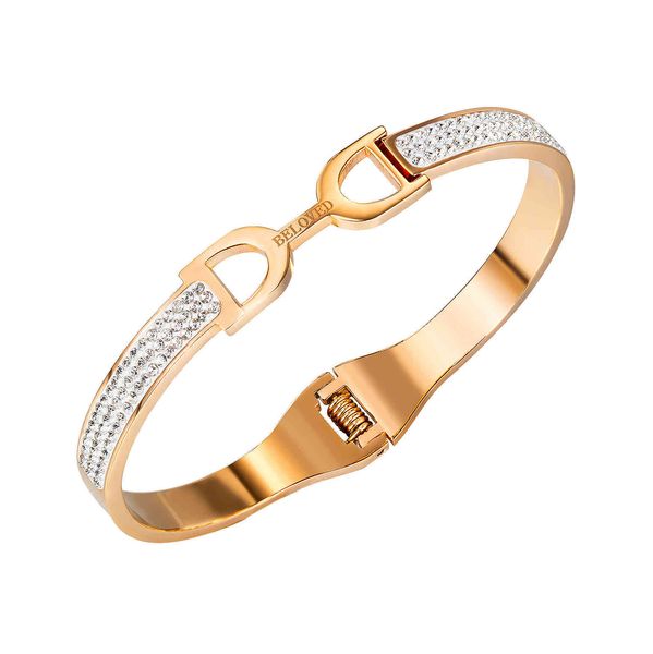 

2021 temperament versatile letter d titanium steel inlaid diamond bracelet women's net red friend hand ornament, Golden;silver