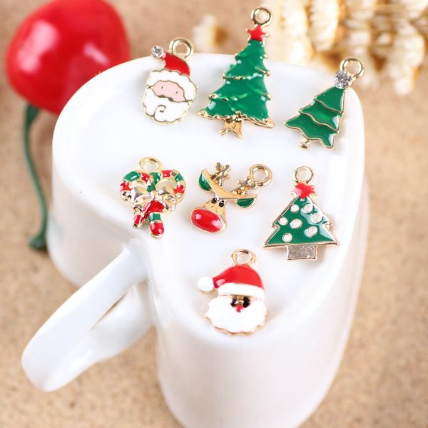 Buon Natale Cervo Albero Babbo Natale Smalto Charms Ciondolo Accessori per gioielli di moda Collana con bracciale adatto