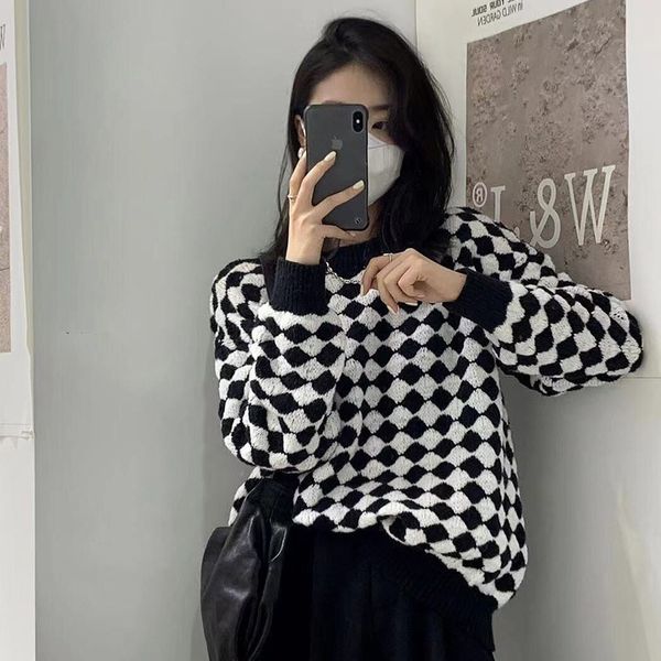 

2021 and winter lazy wind autumn clothes outside with knitwear diamond lattice warm sweater women's pullover loose korean version, White;black