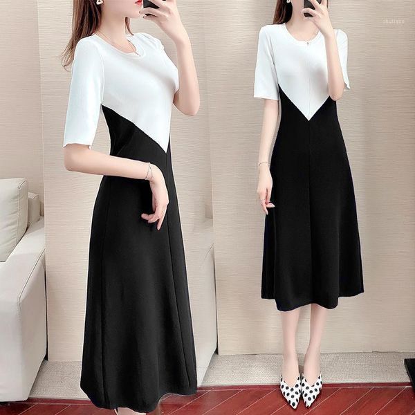 

women's wool & blends 5-sleeve ice silk dress 2021 spring slim temperament black and white stitching medium sleeve knitted length