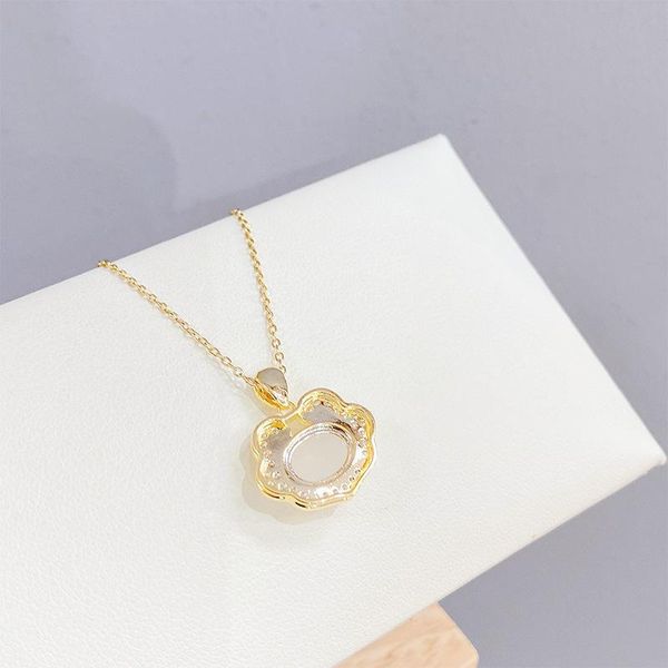 

chains 14k real gold plated flower necklace shining bling zircon women clavicle chain elegant charm wedding pendant jewelry, Silver