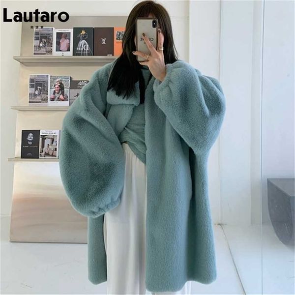 

lautaro winter long oversized warm soft fluffy faux fur coat women drop shoulder long sleeve casual loose korean fashion 211122, Black