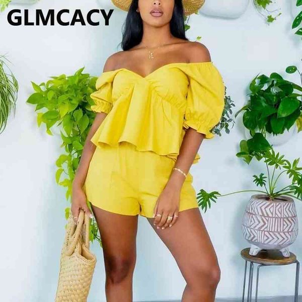 

summer chic two piece suits off shoudler ruffles & casual shorts set 210702, White