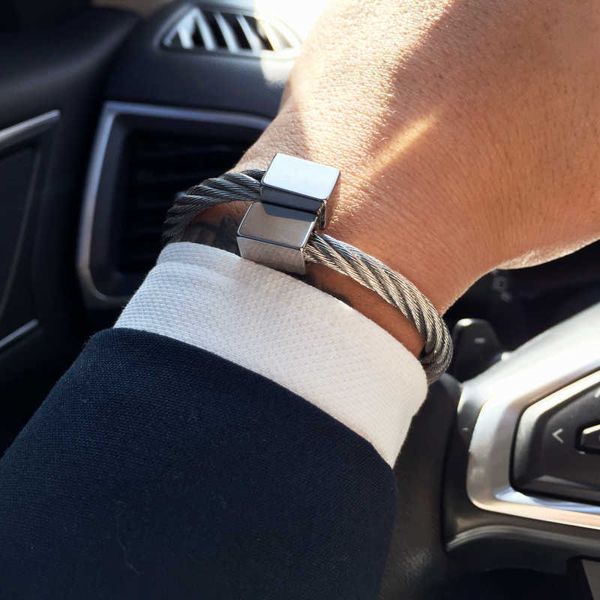

316l stainless steel bangle men bracelet titanium adjustable opening cuff charm jewelry pulseras hombre luxury jewelry bangles q0717, Black