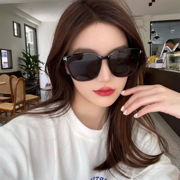 

2021 new luxur classic square sunglasses designer brand fashion mens womens sun glasses eyewear metal glass lenses with box, White;black